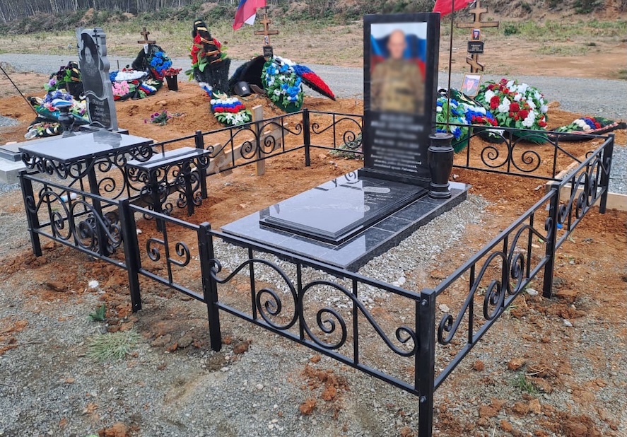 Установка памятника бойцам СВО